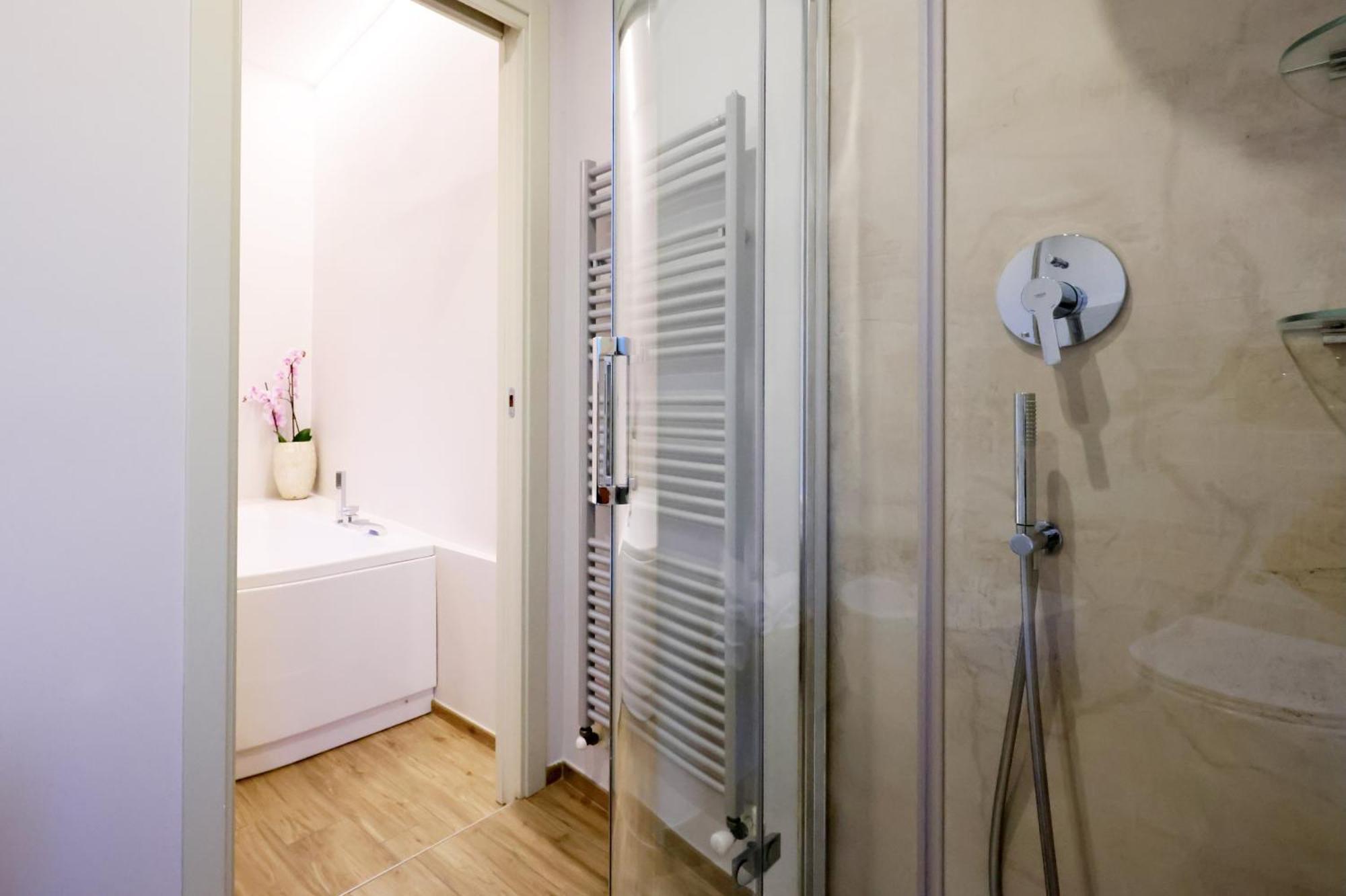 Palazzo Belli Bed & Breakfast อัลบา ภายนอก รูปภาพ