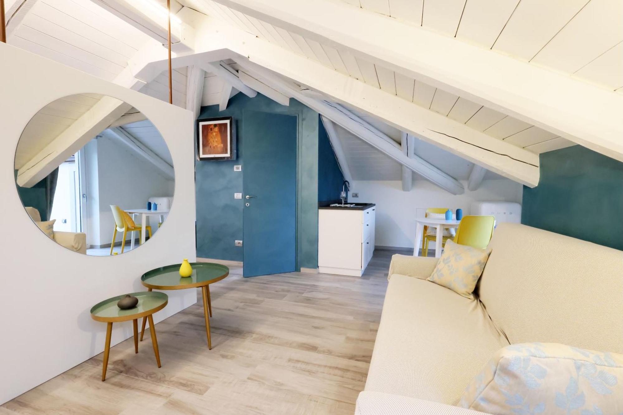 Palazzo Belli Bed & Breakfast อัลบา ภายนอก รูปภาพ