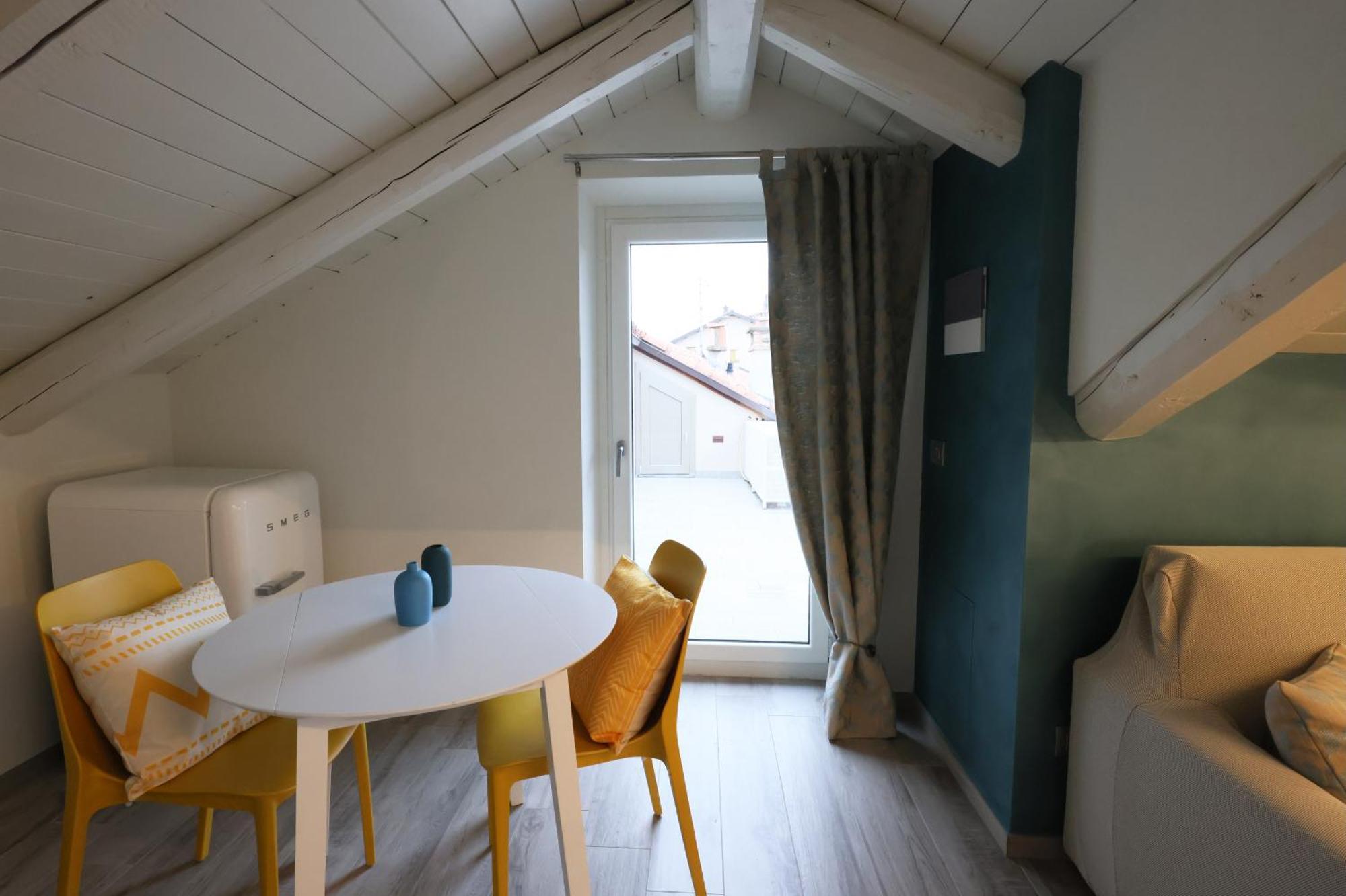 Palazzo Belli Bed & Breakfast อัลบา ภายนอก รูปภาพ