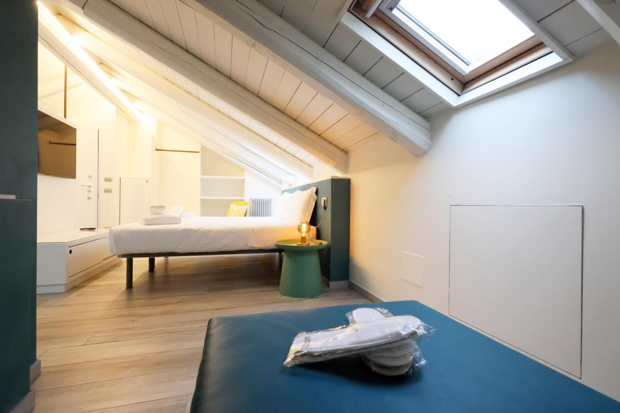 Palazzo Belli Bed & Breakfast อัลบา ภายนอก รูปภาพ