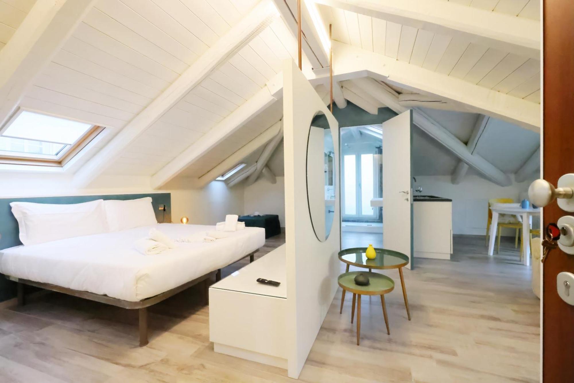 Palazzo Belli Bed & Breakfast อัลบา ภายนอก รูปภาพ