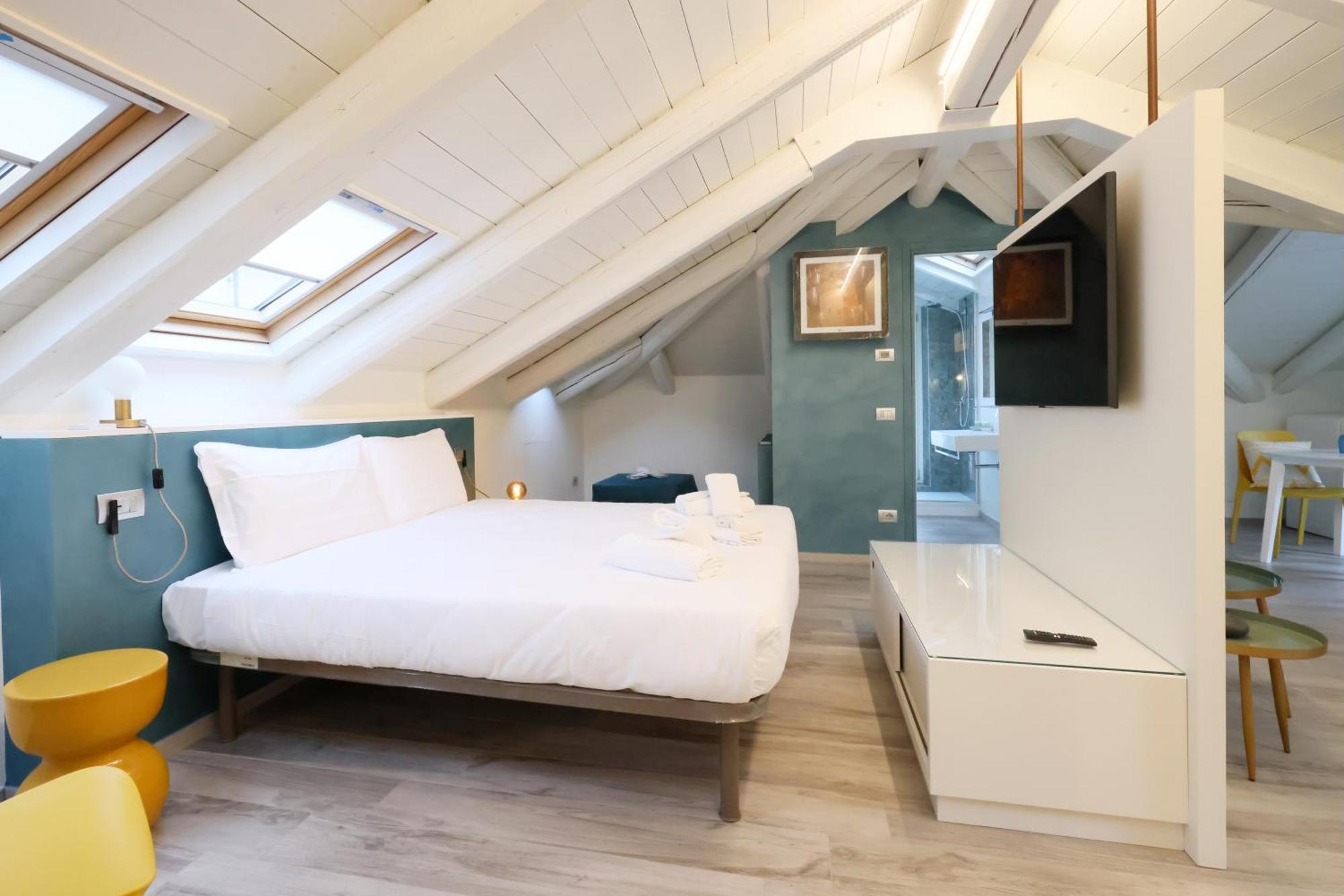 Palazzo Belli Bed & Breakfast อัลบา ภายนอก รูปภาพ
