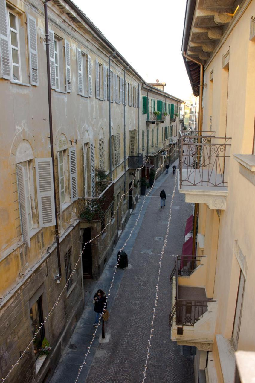 Palazzo Belli Bed & Breakfast อัลบา ภายนอก รูปภาพ